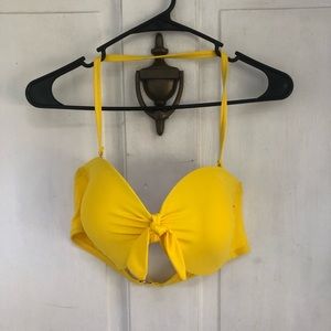 Gianni Bini halter bikini top